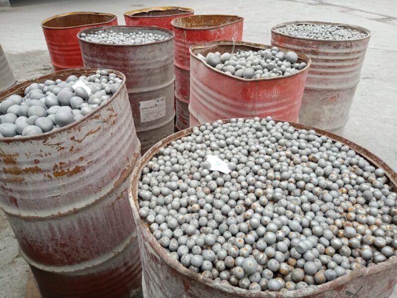 Vendo bolas de cromo usada 30 MM em media