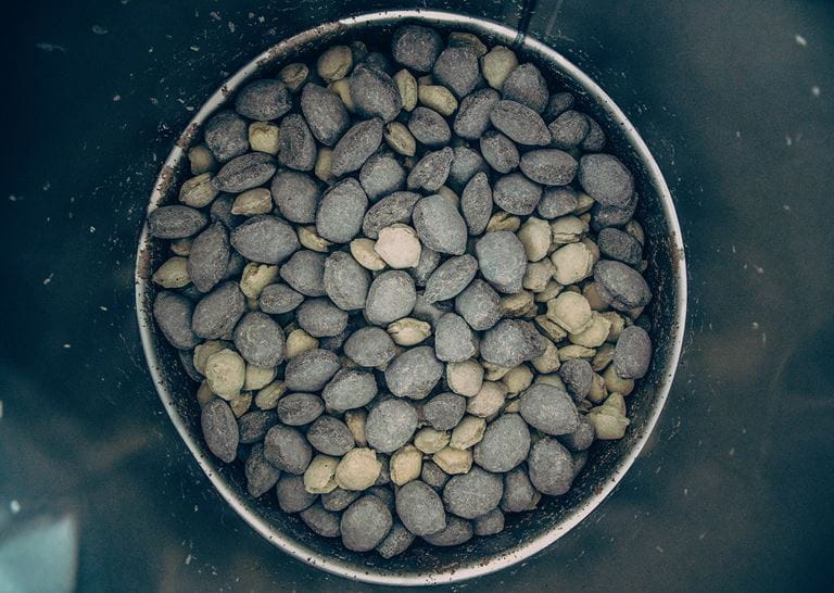 Compro cobalto, compro bismuto, compro tungstênio e selênio.