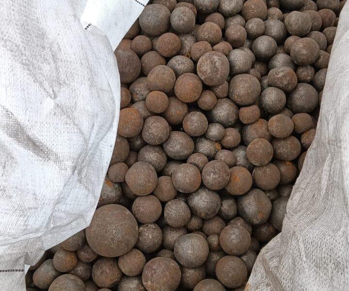Vendo bolas de moinho
