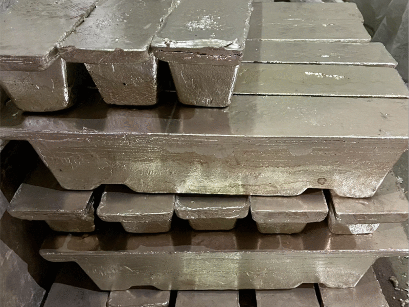 Compro estanho, borras de estanho, sucatas de estanho de todas as formas