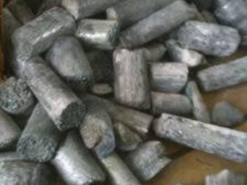 Sou comprador de molibdenio, sucatas contendo molibdenio, sobras de molibdenio de escolha