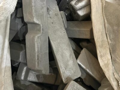 Vendo esses lingotes de alumínio, lingote industrial